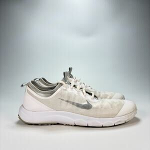 Nike FI Bermuda White Golf Shoes Spikeless Comfort 776089-100 Women's Size 8.5
